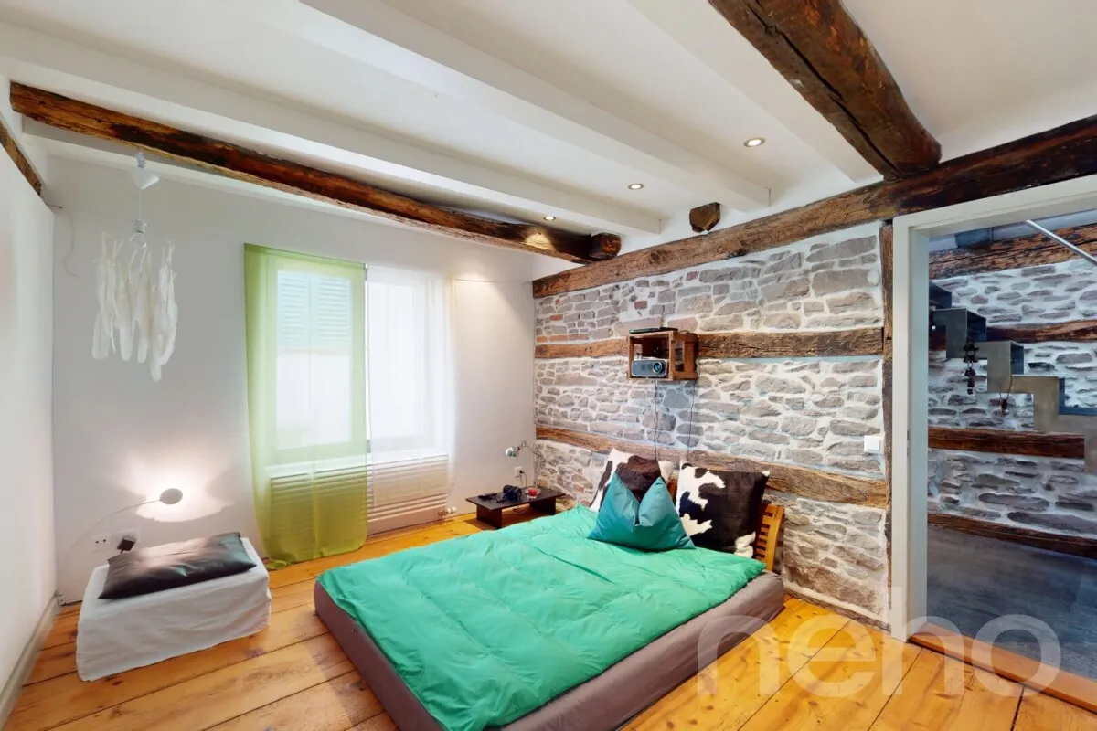 Hallau zu verkaufen Angebautes Haus Schweiz - cChic-immoHub Ihr Immobilienportal