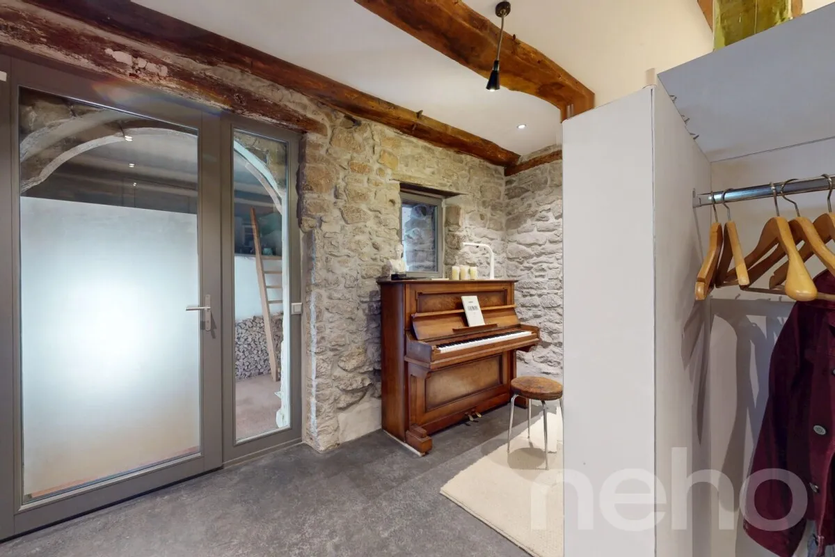 Hallau zu verkaufen Angebautes Haus Schweiz - cChic-immoHub Ihr Immobilienportal