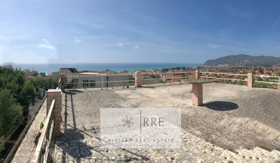 Mehrfamilienhaus zu verkaufen in Diano Marina - Smart Propylaia