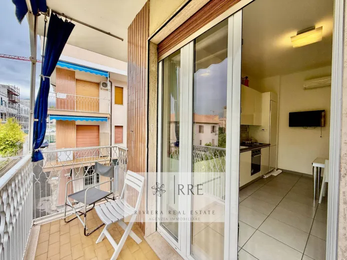 Apartment for sale in Loano - Renovated four-room flat for sale in Loano - Smart Propylaia (3)