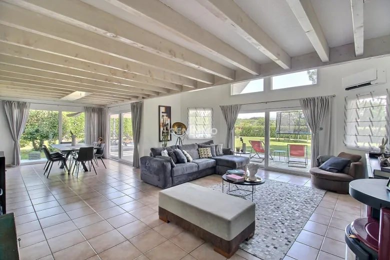 House for sale in Chens-sur-Léman - Single house for sale in Chens-sur-Léman, 8 rooms, 200 m2 - Smart Propylaia (3)