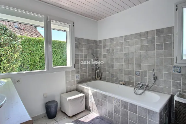 Casa in vendita a Chens-sur-Léman (7)