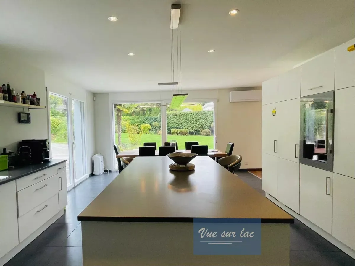 Chailly-Montreux In vendita Casa unifamiliare Svizzera - 
cChic-immoHub Il vostro portale immobiliare