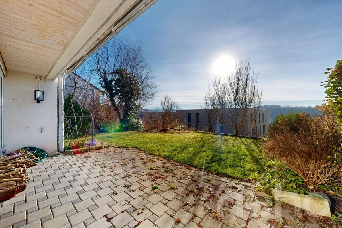 Boll zu verkaufen Angebautes Haus Schweiz - cChic-immoHub Ihr Immobilienportal