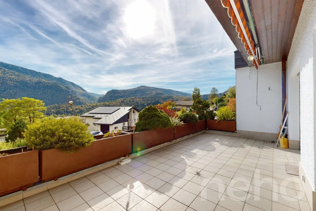 Moutier zu verkaufen Angebautes Haus Schweiz - cChic-immoHub Ihr Immobilienportal
