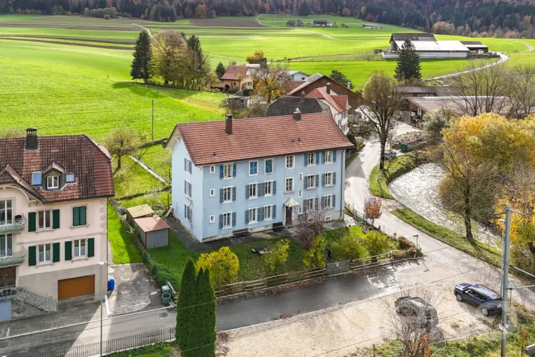 Zu verkaufen Mont-Crosin Mehrfamilienhaus Suisse - cChic-immoHub Ihr Immobilienportal