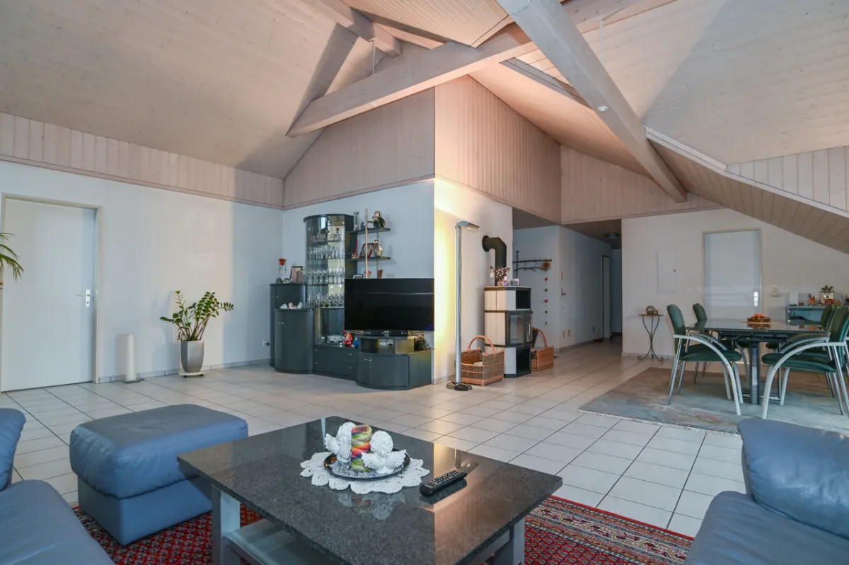 Aarau Rohr zu verkaufen Dachwohnung Schweiz - cChic-immoHub Ihr Immobilienportal