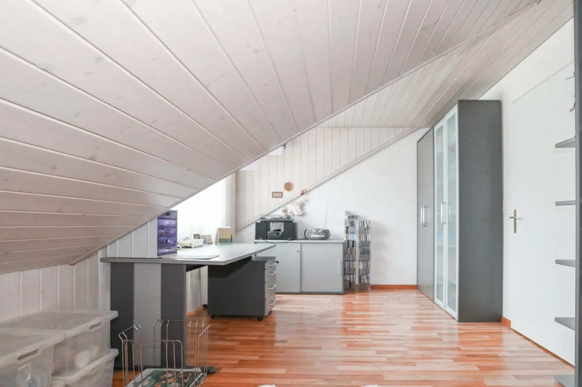 Aarau Rohr zu verkaufen Dachwohnung Schweiz - cChic-immoHub Ihr Immobilienportal