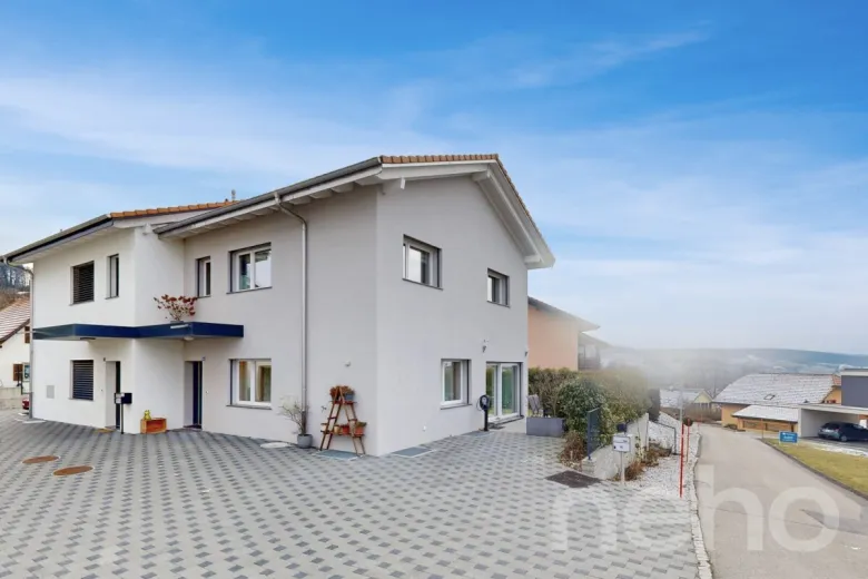 In vendita Casa annessa Ursy Svizzera - collaborazione con il portale immobiliare Smart-Propylaia