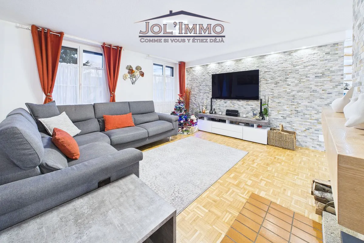 Dombresson In vendita Appartamento ammobiliato Svizzera - 
cChic-immoHub Il vostro portale immobiliare