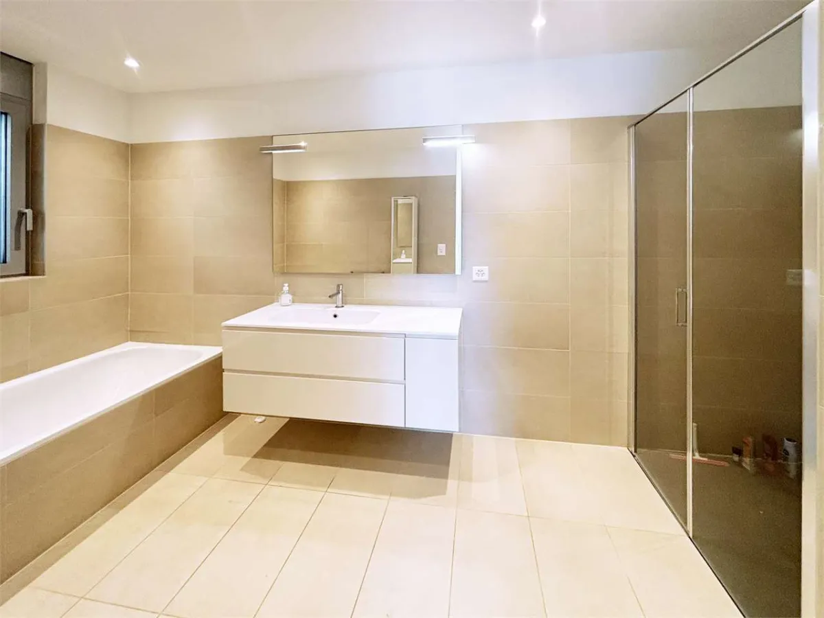 Cimo In vendita Appartamento Svizzera - 
cChic-immoHub Il vostro portale immobiliare