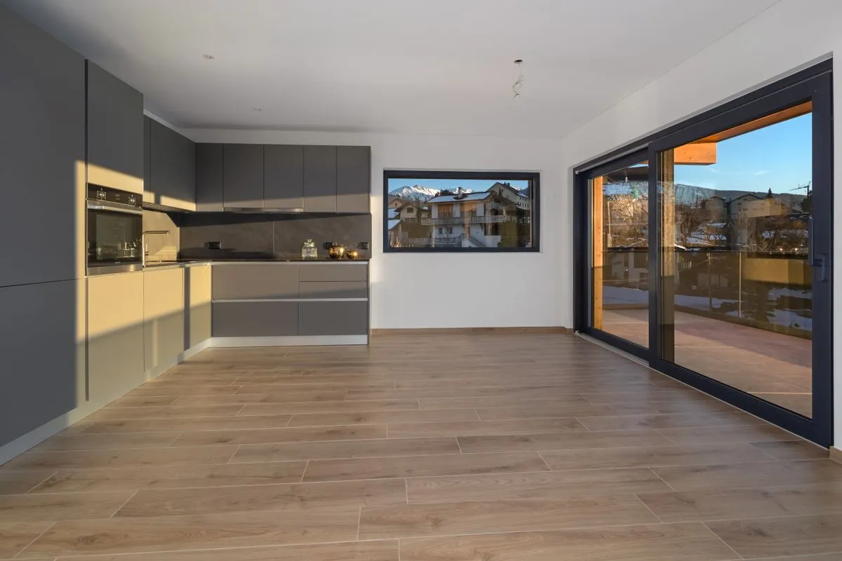 Lens zu verkaufen Chalet Schweiz - cChic-immoHub Ihr Immobilienportal