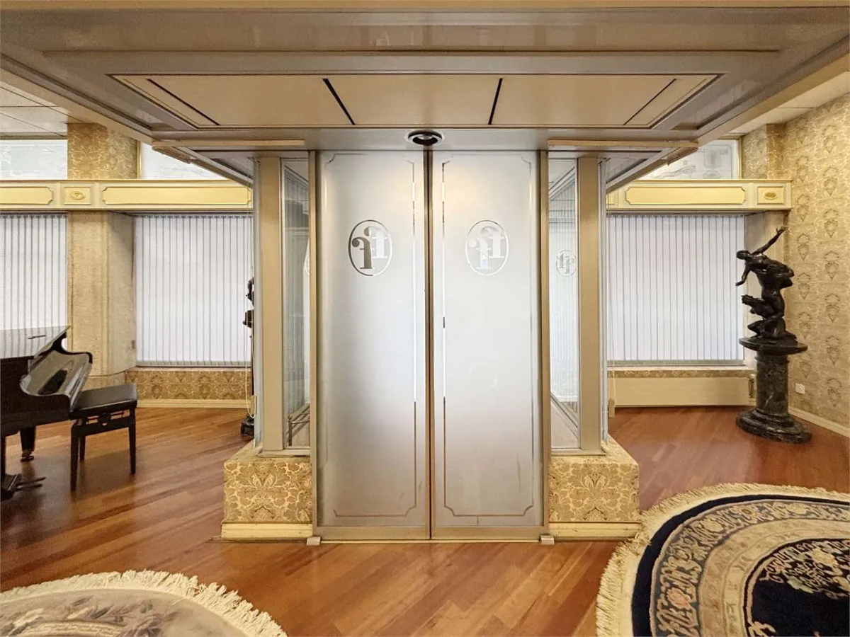 Lugano à louer Commerce Suisse - cChic-immoHub votre portail immobilier