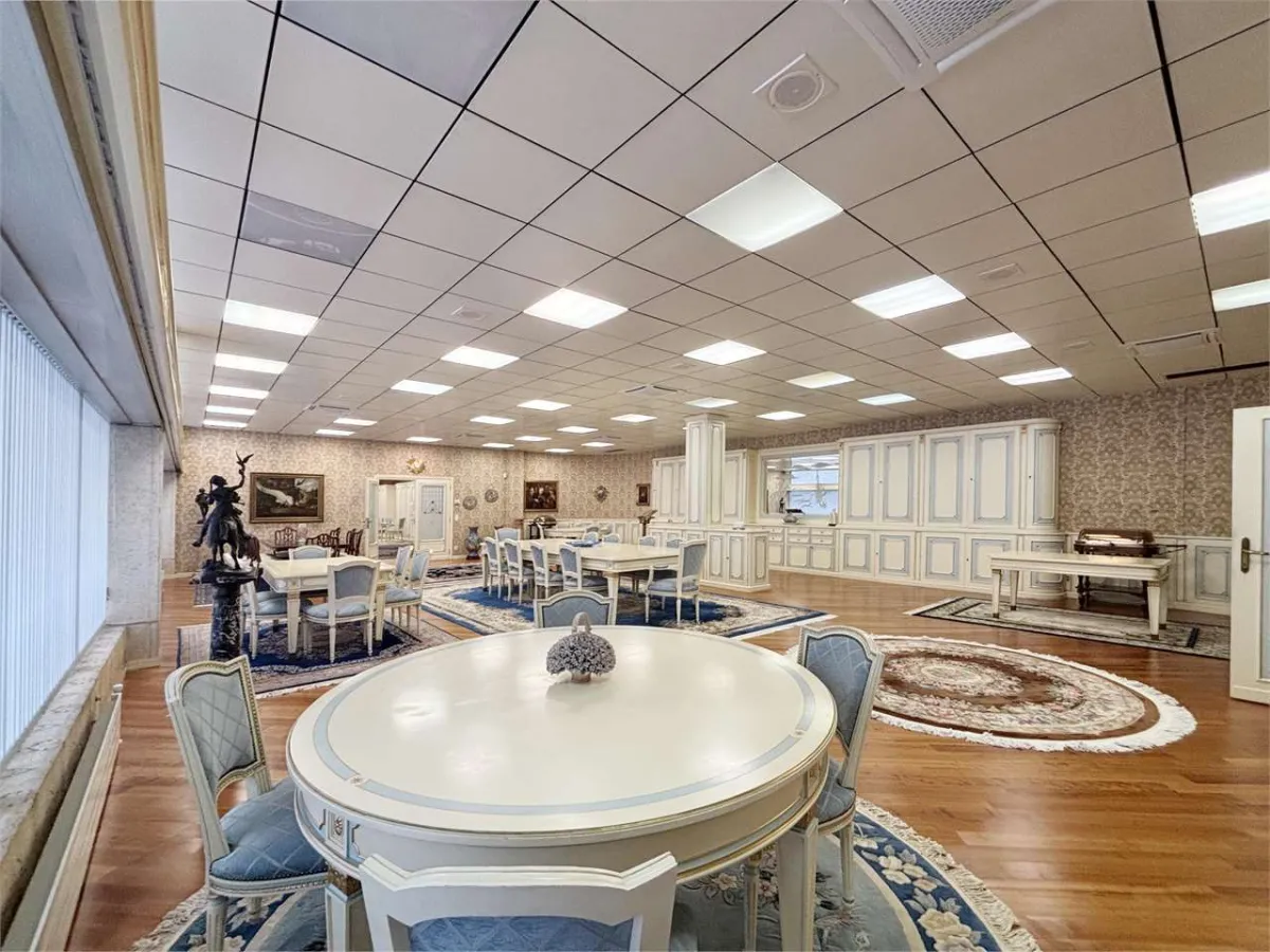 Lugano à louer Commerce Suisse - cChic-immoHub votre portail immobilier