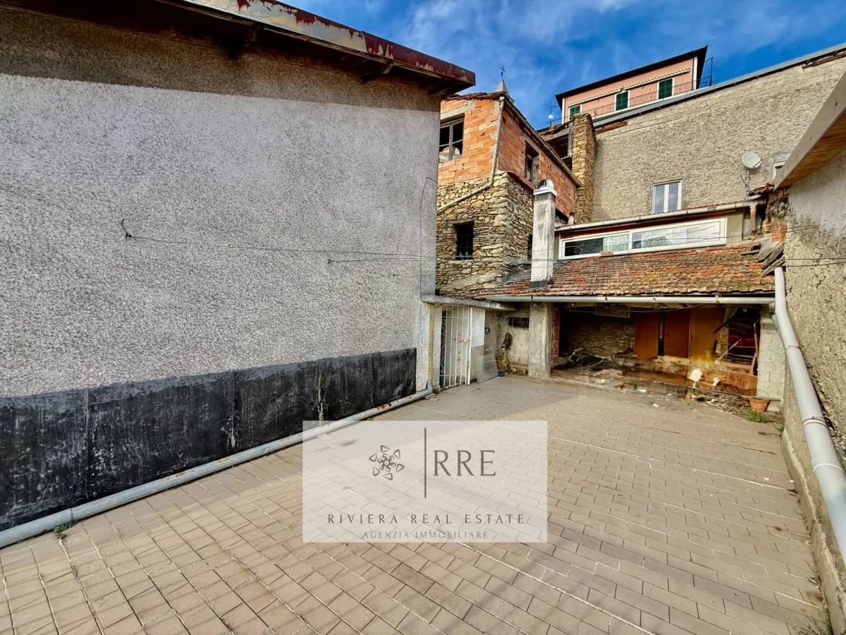 Maison à vendre à Aquila d'Arroscia - Maison villageoise à vendre à Aquila d'Arroscia, 6 pièces, 125 m2 - Smart Propylaia (6)