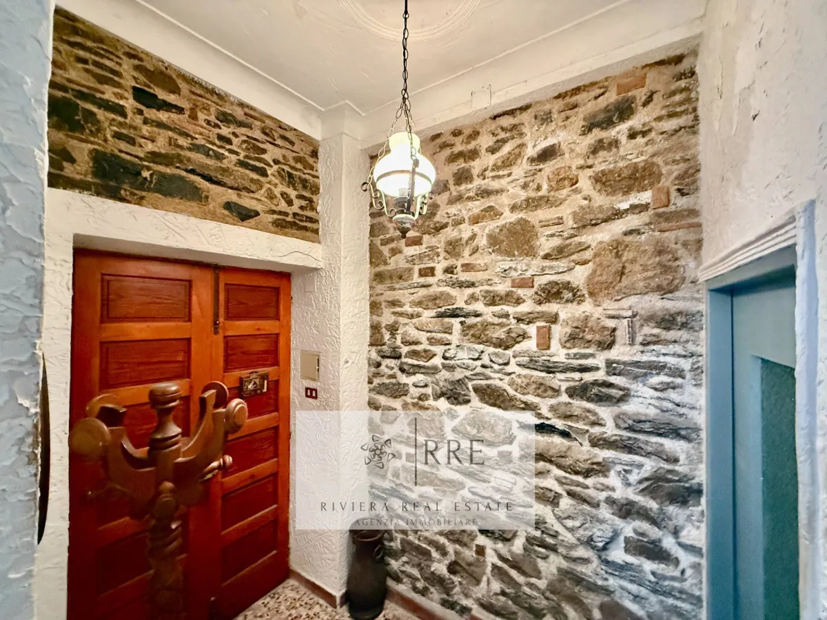 Maison à vendre à Aquila d'Arroscia - Maison villageoise à vendre à Aquila d'Arroscia, 6 pièces, 125 m2 - Smart Propylaia (9)