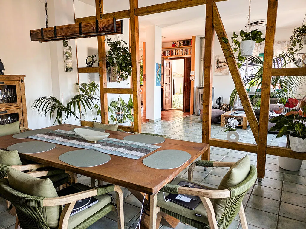 House for sale in Perletto - PERLETTO - CHARMING VILLA - 8.5 ROOMS - Smart Propylaia (3)