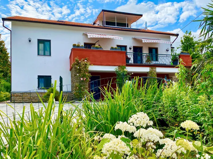 Haus zu verkaufen in Perletto - PERLETTO - CHARMANTE VILLA - 8.5 ZIMMER - Smart Propylaia (6)