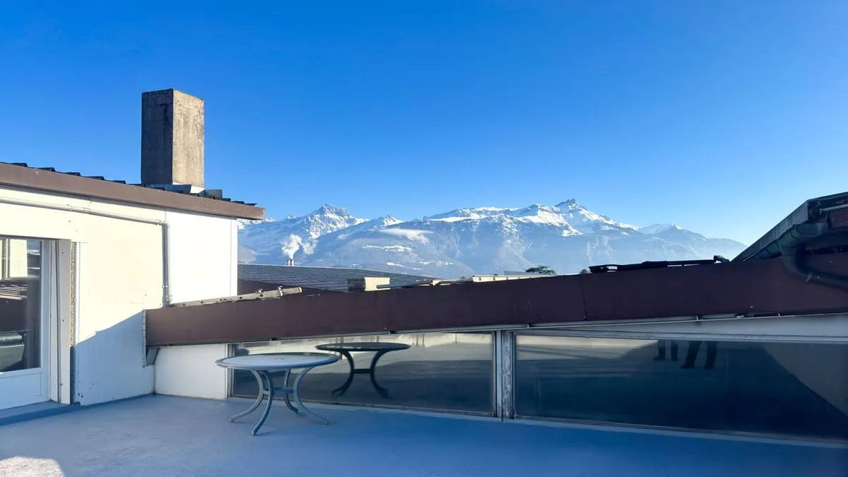 Collombey for sale Living and commercial building Switzerland - cChic-immoHub your real estate portal