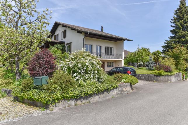 Haus zu verkaufen in Auenstein (2)