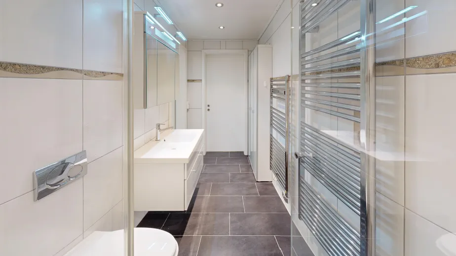 Wohnung zu verkaufen in Brunnen (4)