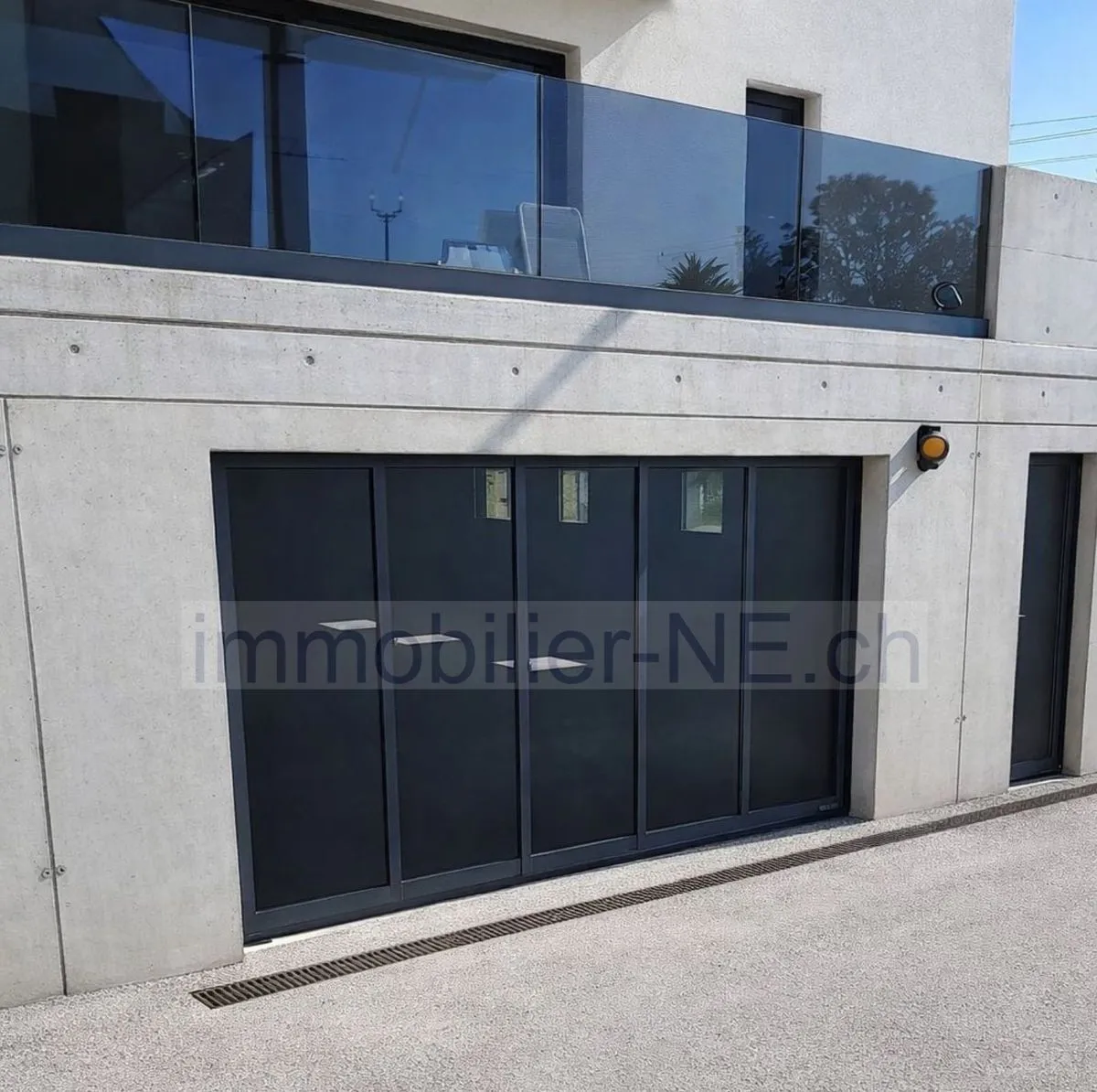 Les Geneveys-sur-Coffrane for sale Parking space in the garage Switzerland - cChic-immoHub your real estate portal