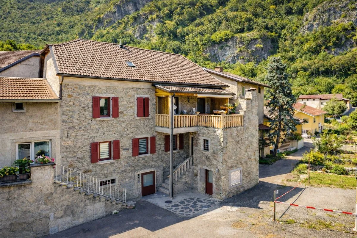 Dorénaz zu verkaufen Mehrfamilienhaus Schweiz - cChic-immoHub Ihr Immobilienportal