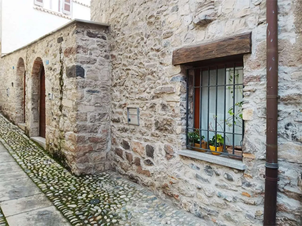 Bissone zu verkaufen Villa Schweiz - cChic-immoHub Ihr Immobilienportal