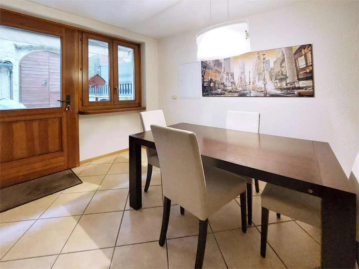 Bissone zu verkaufen Villa Schweiz - cChic-immoHub Ihr Immobilienportal