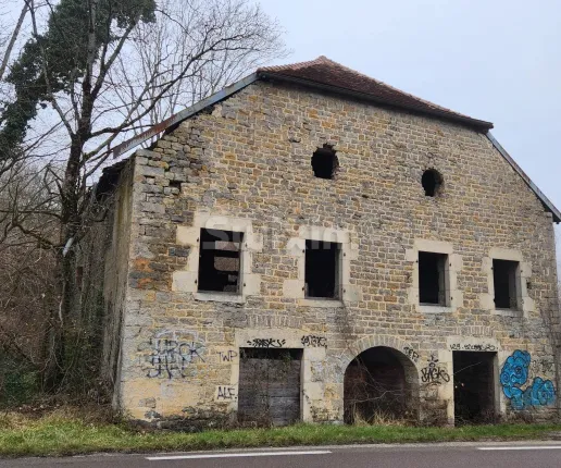 Commercio/industria in vendita a Buvilly