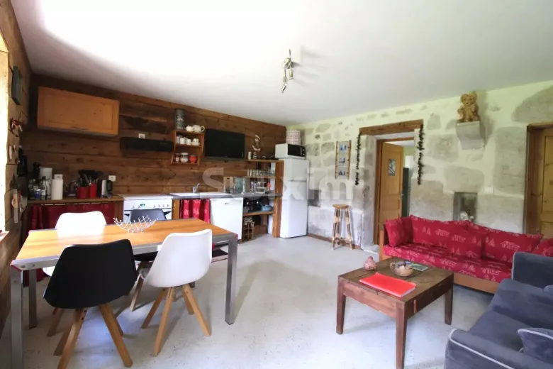 Maison à vendre à Lélex - Idéal pour famille à la recherche de calme ! - Smart Propylaia (9)