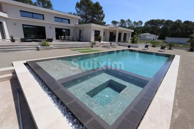 Haus zu verkaufen in Lorgues (2)