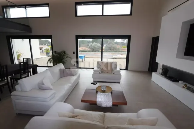 Haus zu verkaufen in Lorgues (7)