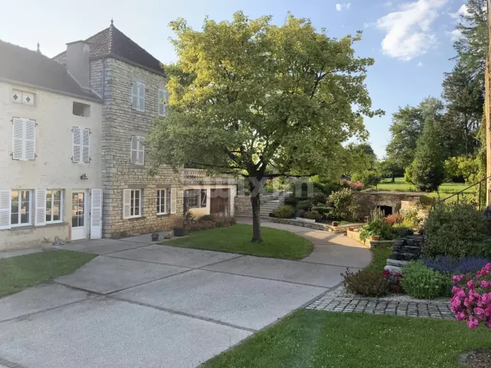 Haus zu verkaufen in Montigny-Mornay-Villeneuve-sur-Vingeanne - Smart Propylaia