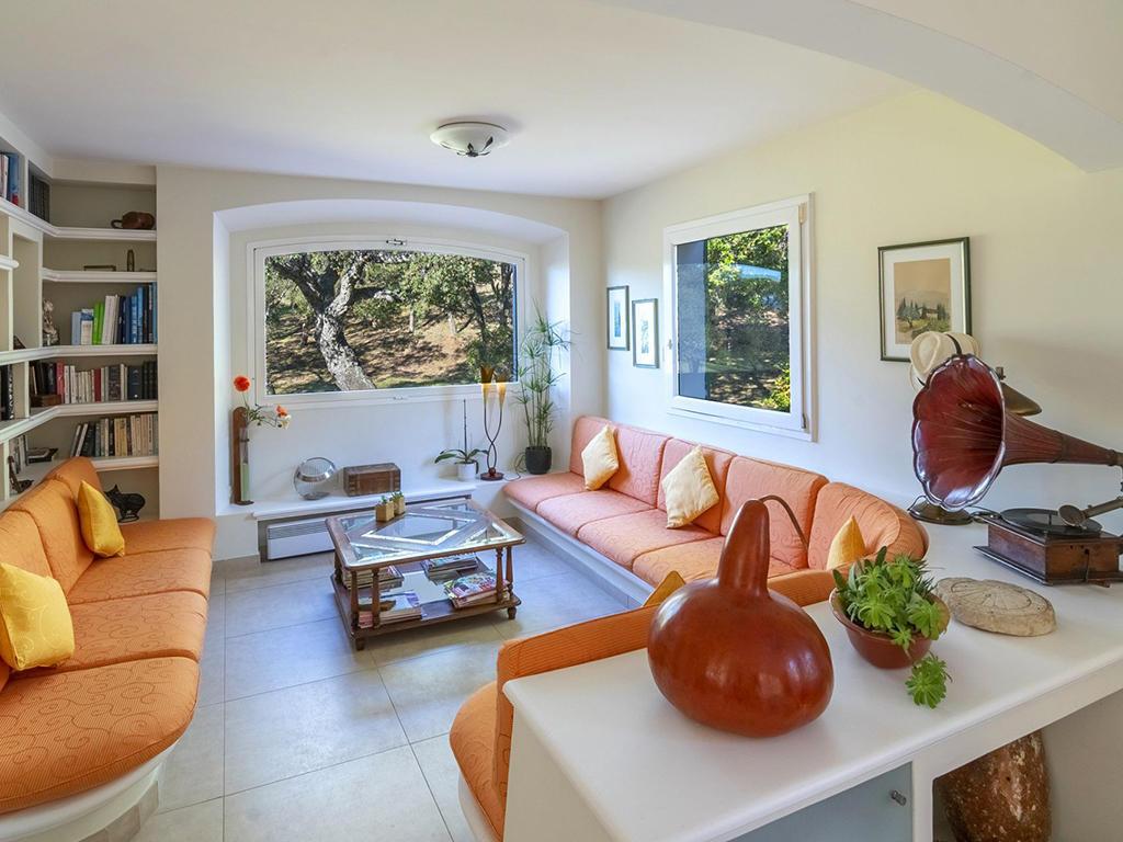 House for sale in Frejus - FRANCE - VAR - SAINT-RAPHAËL - PROVENCAL HOUSE - Smart Propylaia (6)