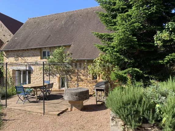 Haus zu verkaufen in Culles-les-Roches (5)