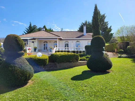 Haus zu verkaufen in Mâcon (2)