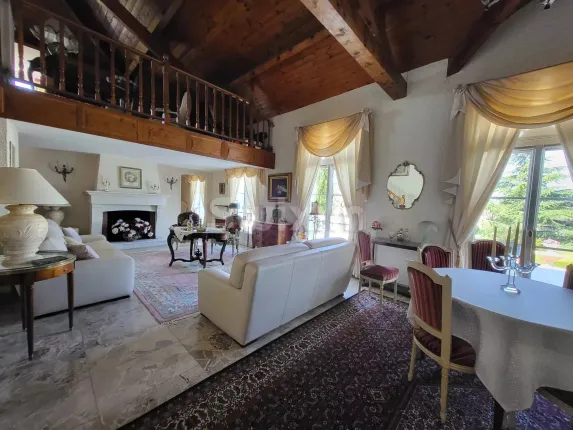 Haus zu verkaufen in Mâcon (4)