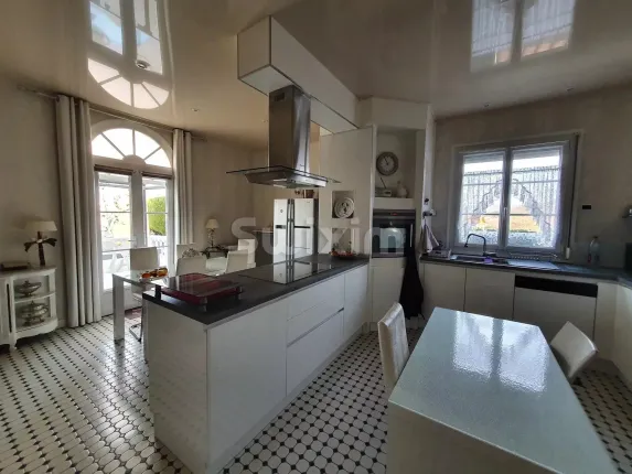 Haus zu verkaufen in Mâcon (6)