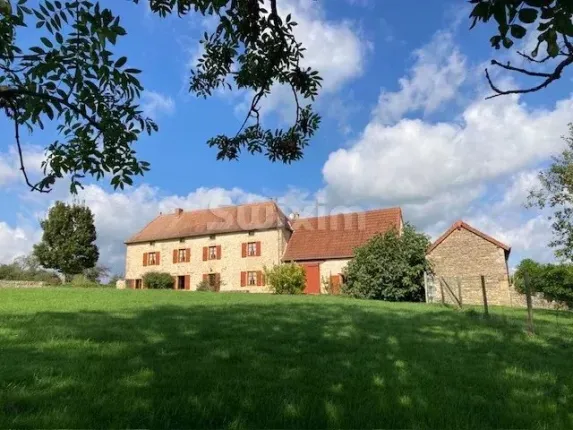 Mehrfamilienhaus zu verkaufen in Oyé (2)