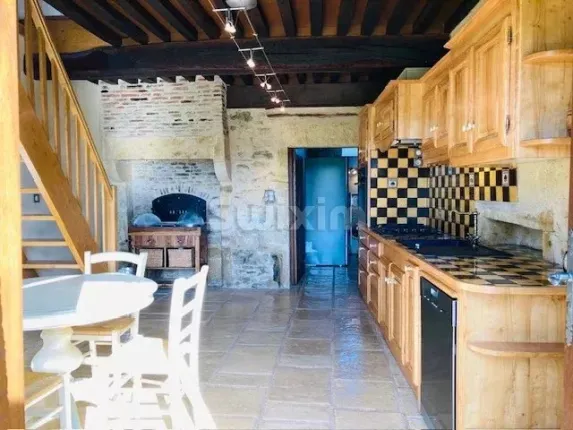 Mehrfamilienhaus zu verkaufen in Oyé (6)