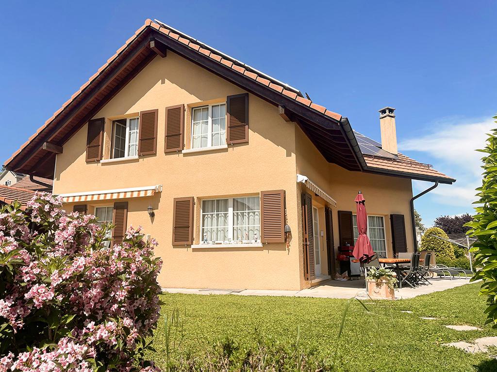 In vendita   Svizzera - collaborazione con il portale immobiliare Smart-Propylaia