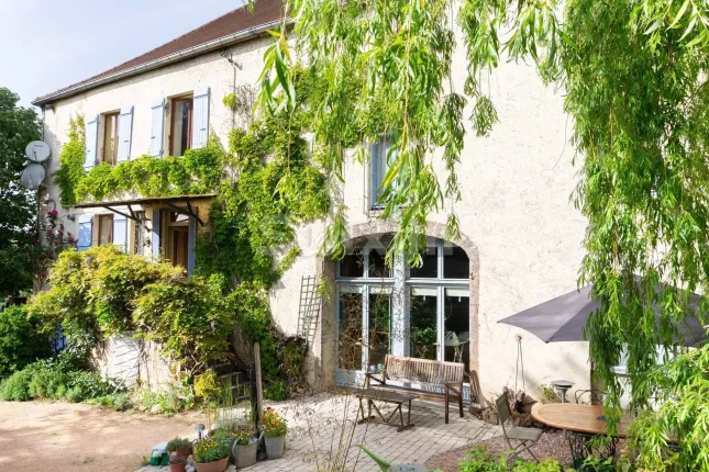 Haus zu verkaufen in Saint-Léger-sur-Dheune