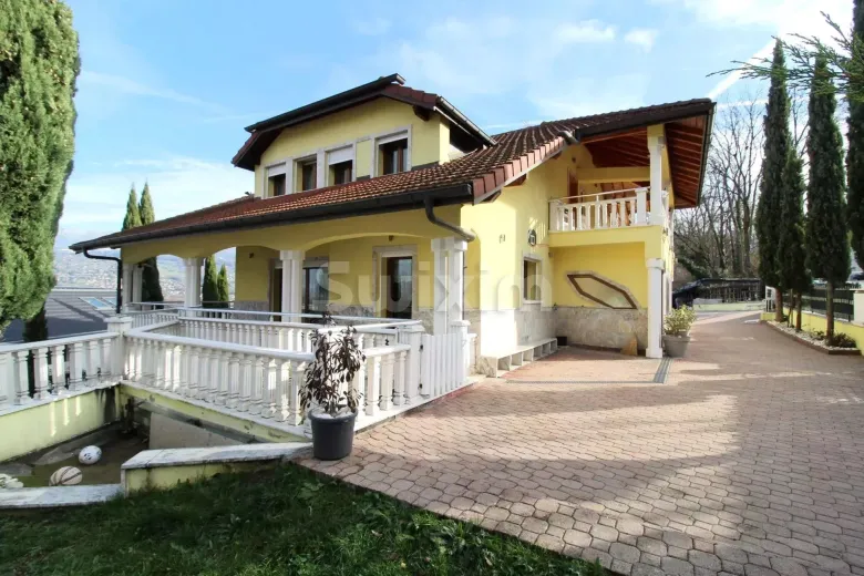 Casa in vendita a Vétraz-Monthoux - Smart Propylaia