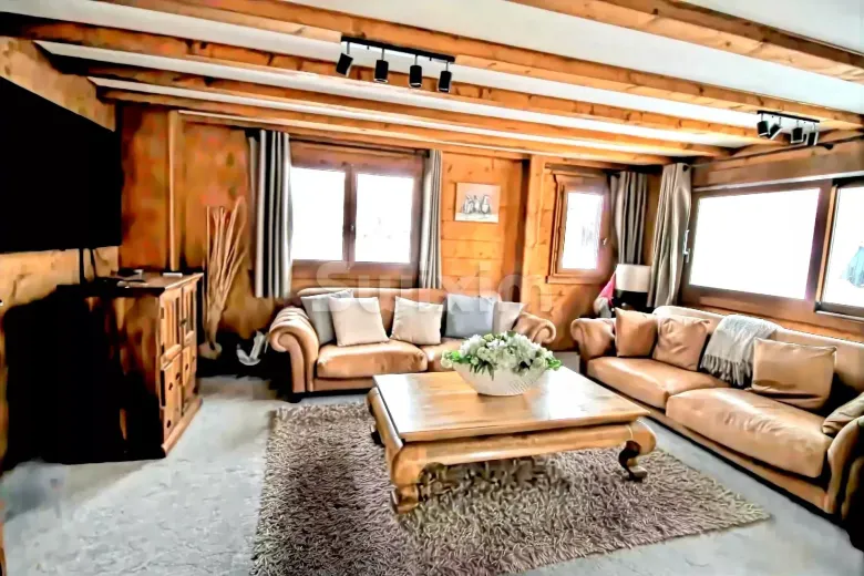 Casa in vendita a La Chapelle-d'Abondance - Casa unifamiliare in vendita a La Chapelle-d'Abondance, 10 locali, 250 m2 - Smart Propylaia (6)