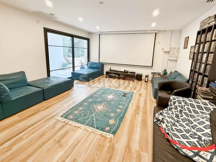 Casa in vendita a Bourg-Saint-Andéol - Casa unifamiliare in vendita a Bourg-Saint-Andéol, 6 locali, 191 m2 - Smart Propylaia (3)