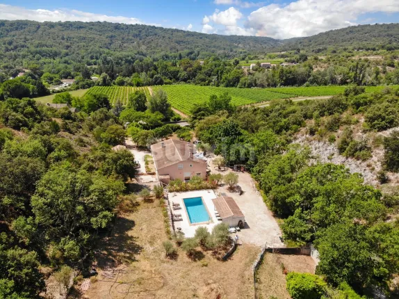 Einfamilienhaus zu verkaufen in Aiguèze, 10 Zimmer, 205 m2