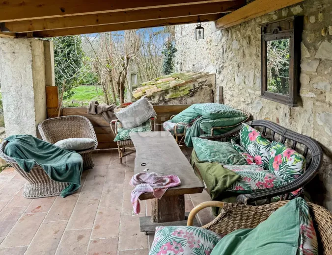 Haus zu verkaufen in Sauzet - Smart Propylaia (4)