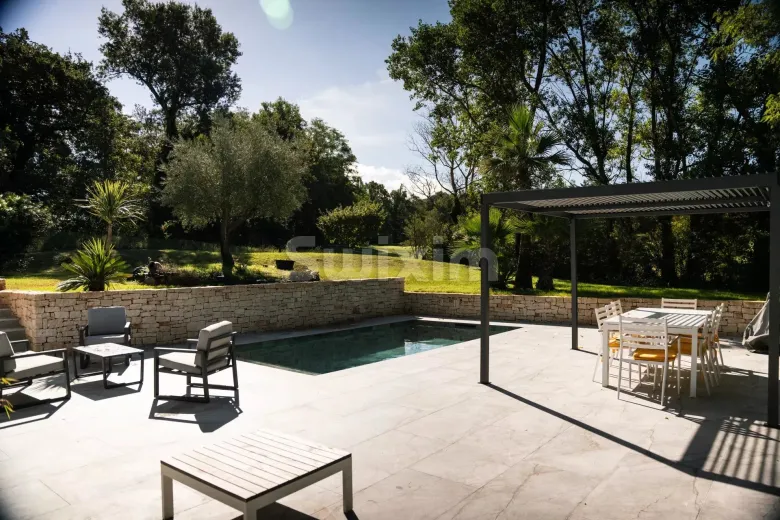 Haus zu verkaufen in Montélimar - Einfamilienhaus zu verkaufen in Montélimar, 6 Zimmer, 160 m2 - Smart Propylaia (3)