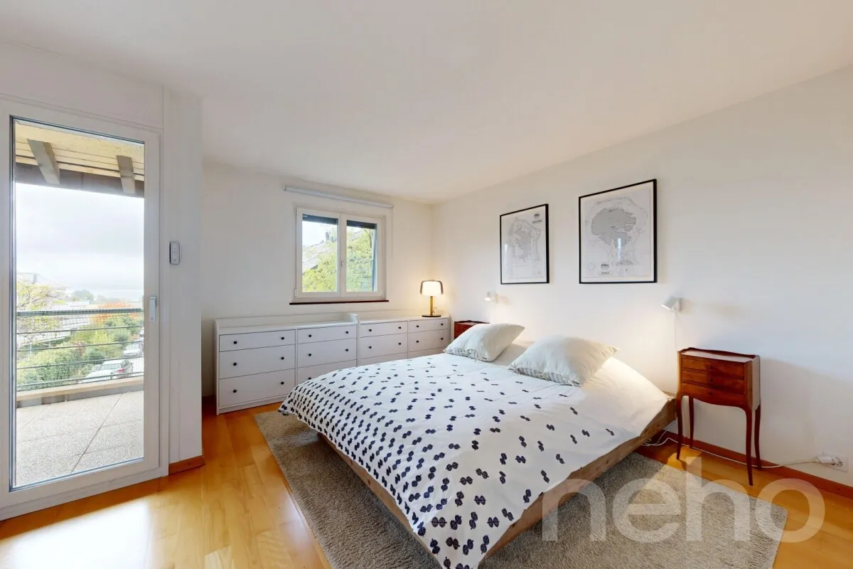 Founex zu verkaufen Angebautes Haus Schweiz - cChic-immoHub Ihr Immobilienportal